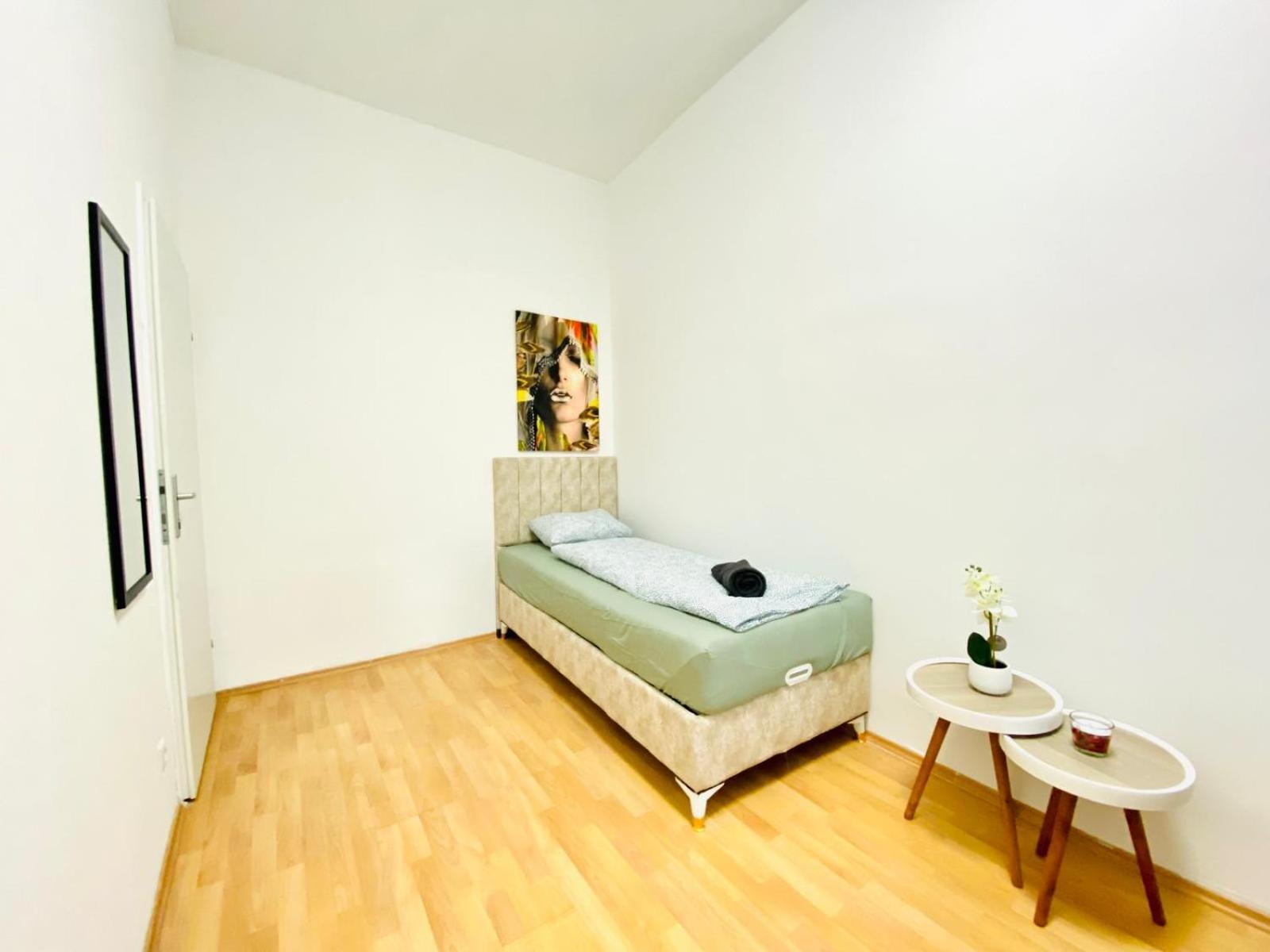 Bright 5Br Shared Apartment W Great Transport Link Βιέννη Εξωτερικό φωτογραφία