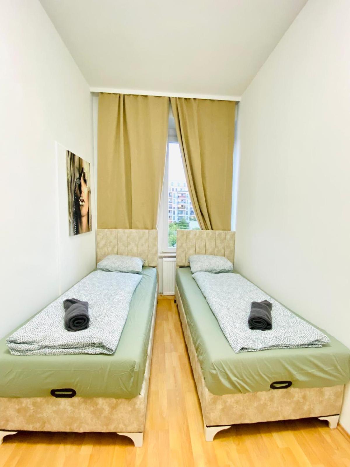 Bright 5Br Shared Apartment W Great Transport Link Βιέννη Εξωτερικό φωτογραφία