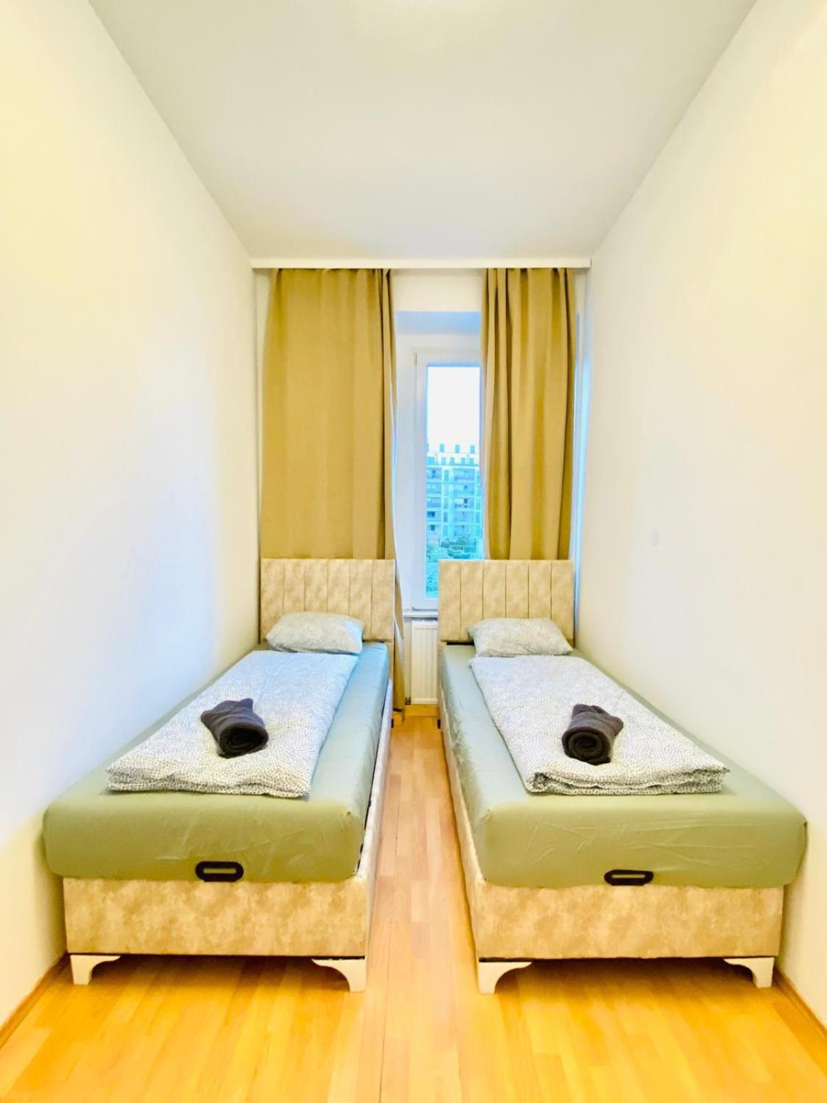 Bright 5Br Shared Apartment W Great Transport Link Βιέννη Εξωτερικό φωτογραφία