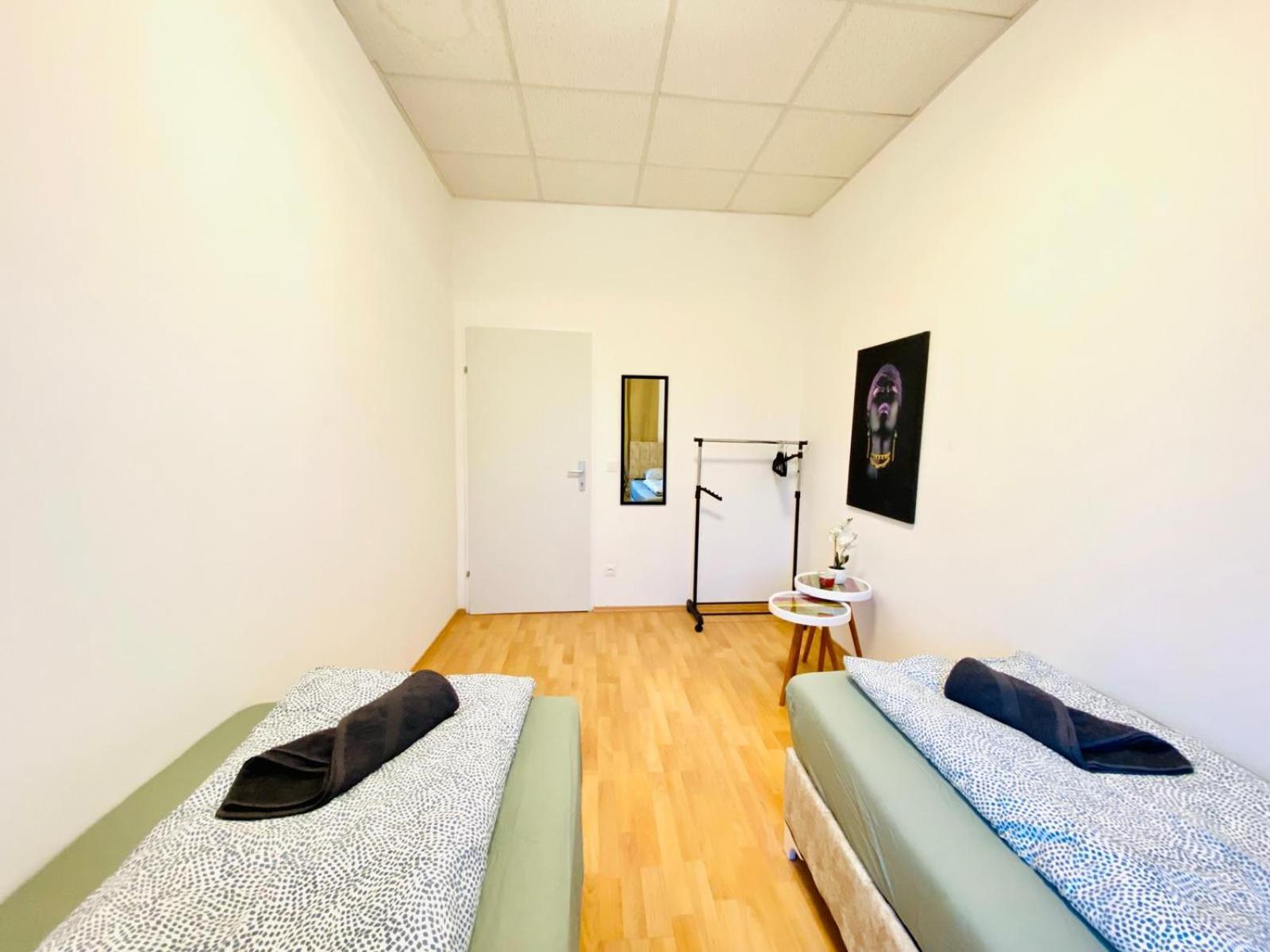 Bright 5Br Shared Apartment W Great Transport Link Βιέννη Εξωτερικό φωτογραφία